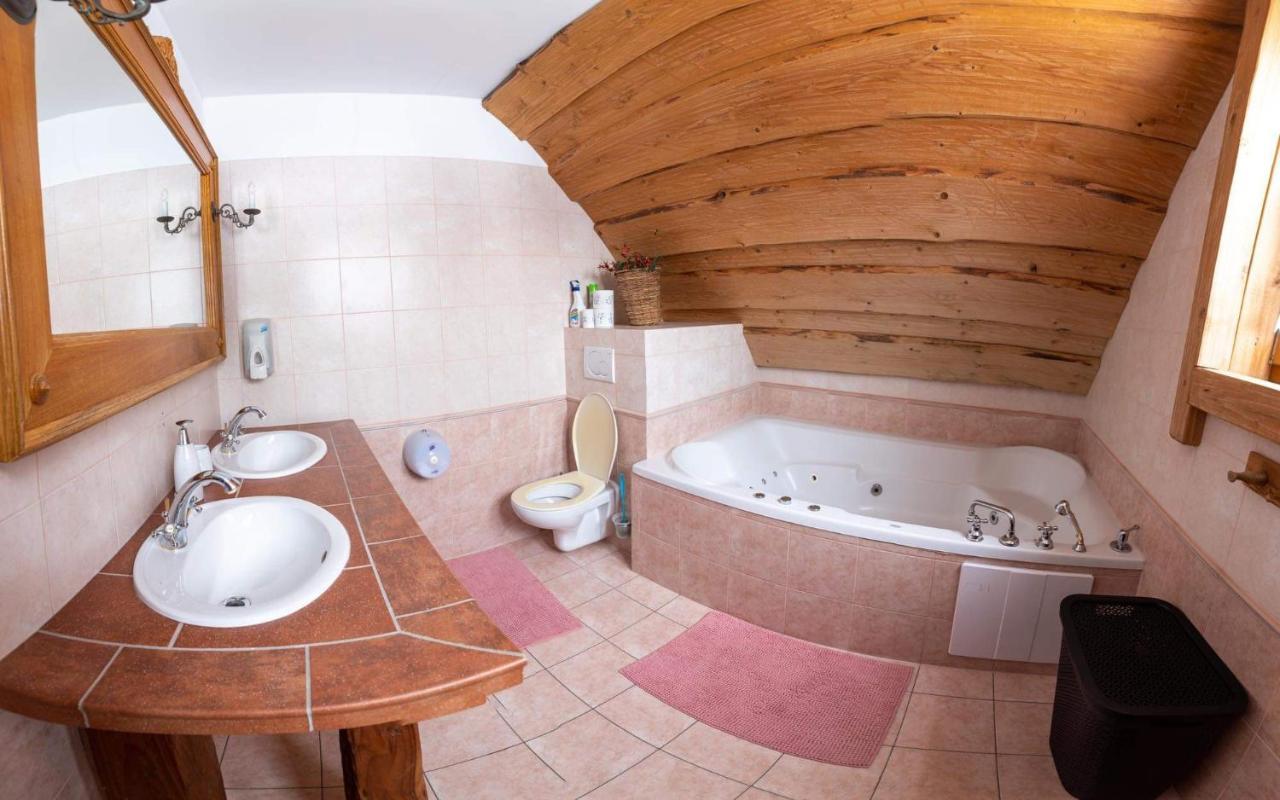 Drevenica Pod Vrskom Terchová Exterior foto